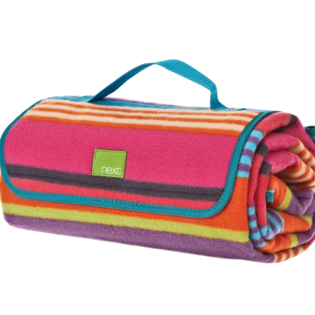 Picnic blanket, Next €15