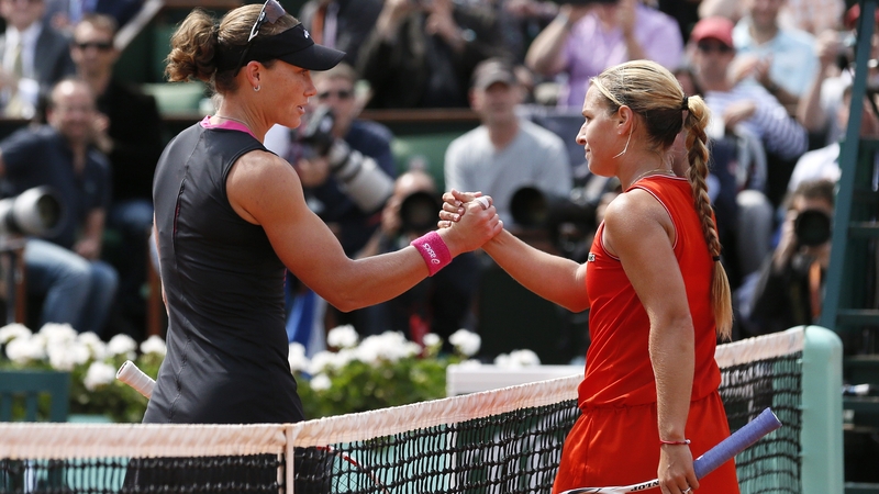 Sam Stosur overpowered Dominika Cibulkova in Paris