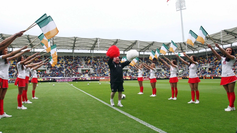 Republic of Ireland kit man Dick Redmond realised a lifelong dream when he led a group of local cheerleaders through their paces at the Municipal Stadium in Gdynia