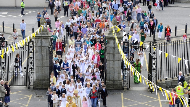 The procession, which was led through the streets of Mullingar, concluded with Benediction on the steps of the Cathedral