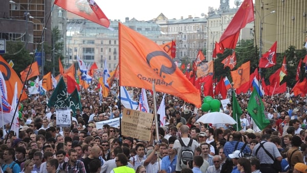 Russian fans protest peacefully ahead of game before they turned violent