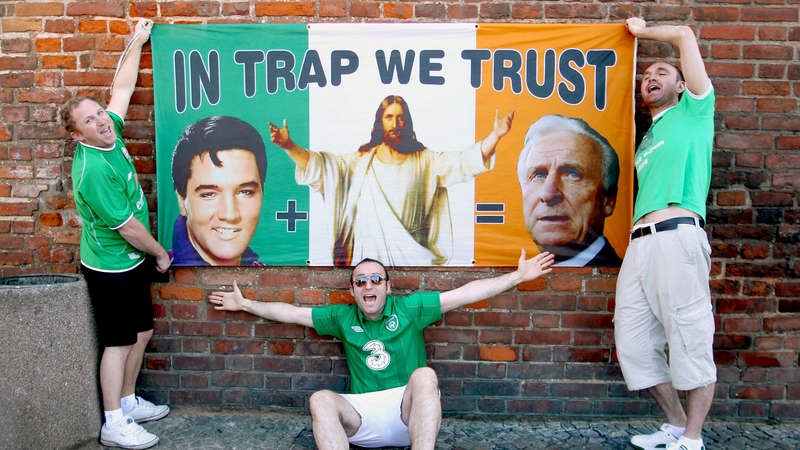 The King, Jesus Christ and Trap