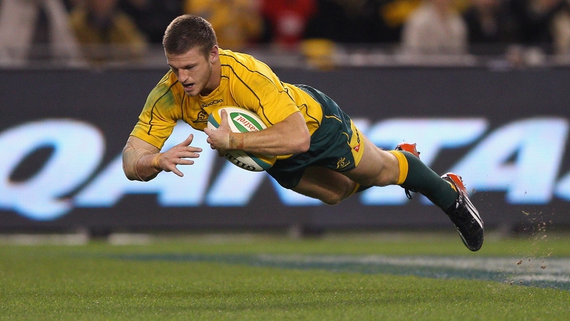Rob Horne crosses the whitewash for Australia