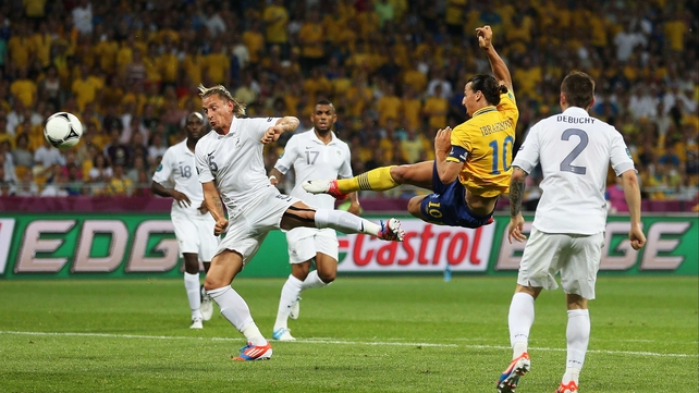 Zlatan Ibrahimovic put Sweden on their way to victory, and France into second place in the group