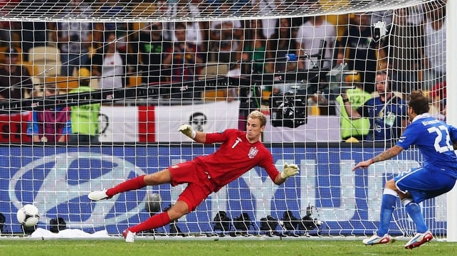 Alessandro Diamanti scored the decisive spot kick as England once again failed the test from 12 yards