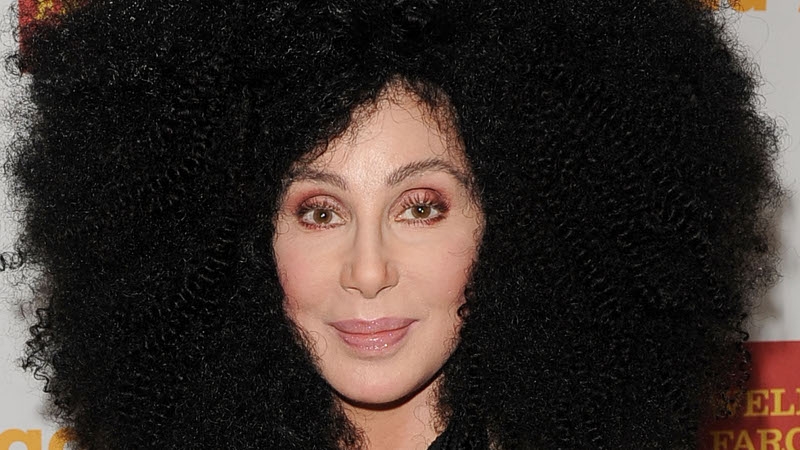 Cher: says Lady Gaga's vocals are amazing