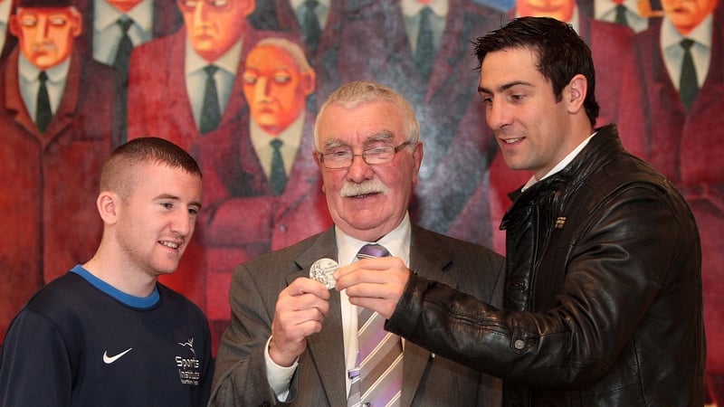 John McNally with 2008 Oympic medal winners Paddy Barnes and Kenneth Egan