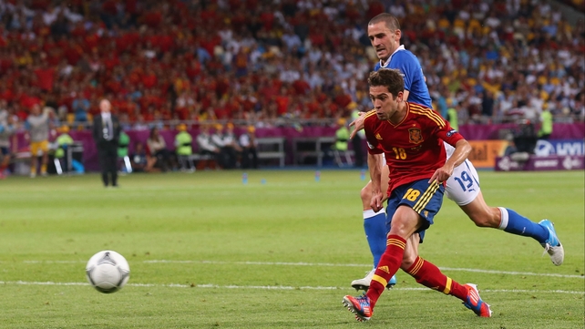 Jordi Alba slots home Spain's second goal