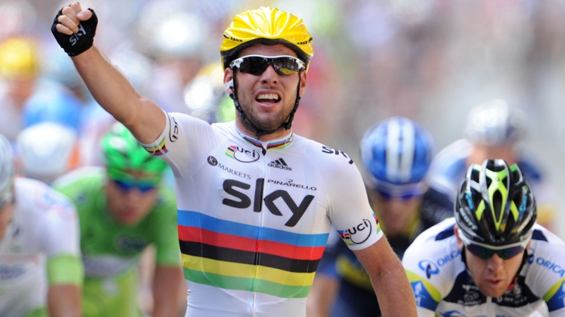 Mark Cavendish won a sprint finish to claim the second stage