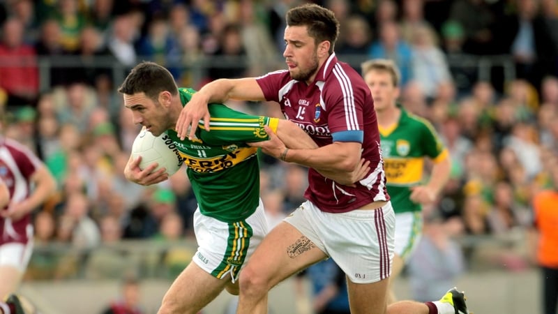 Westmeath's Paul Sharry attempts to dispossess Declan O'Sullivan of Kerry at Cusack Park