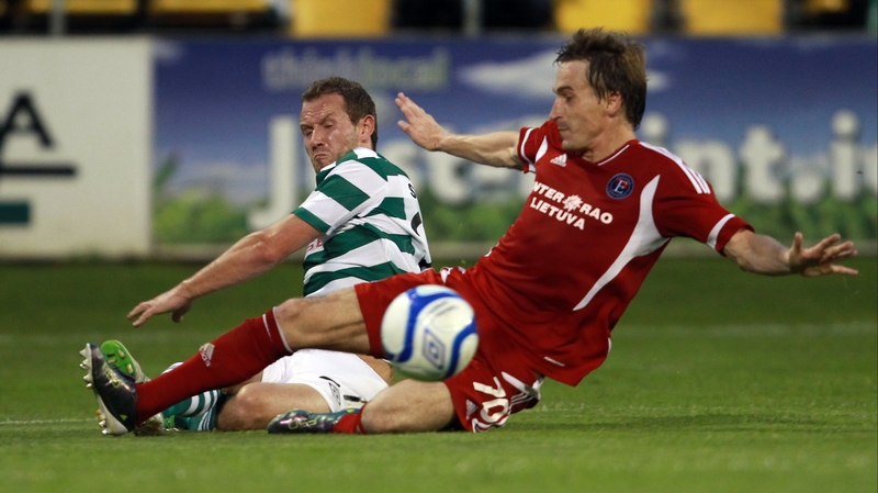 Pat Sullivan of Shamrock Rovers clashes with Aurimas Kucys of FK Ekranas