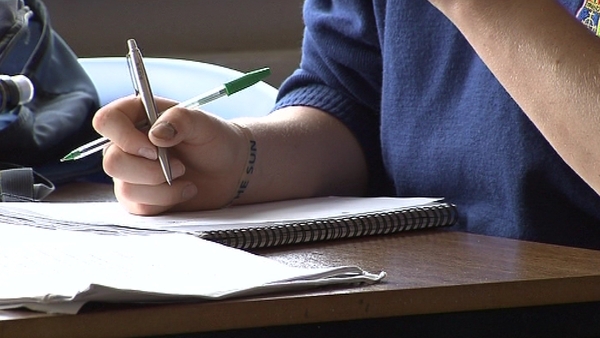 Going back to school costs an average of up to €620 per child