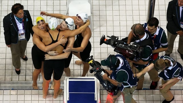Cate Campbell of Australia celebrates with her teammates after they won the Final of the Women's 4x100m Freestyle Relay