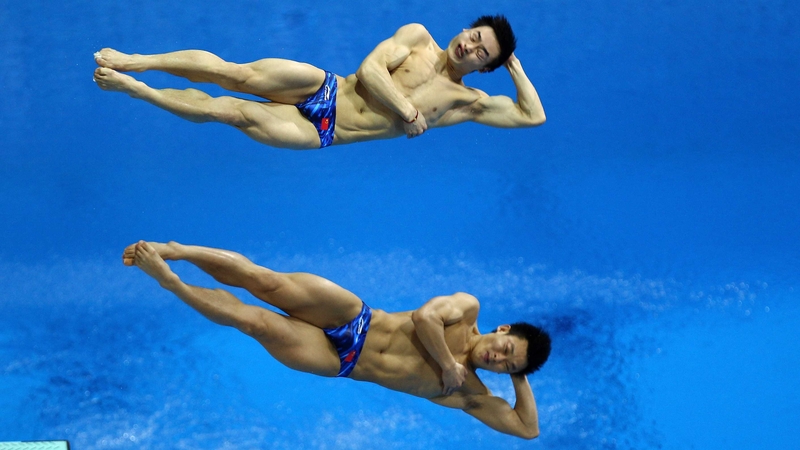 Qin Kai (top) and Luo Yutong