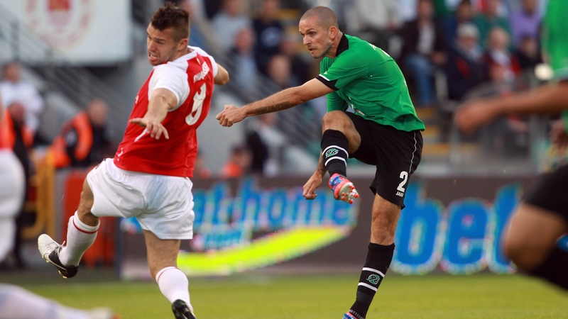 Leon Andreasen put Hannover 1-0 up in the sixth minute