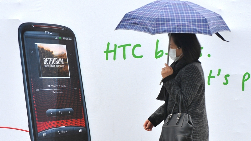 HTC posts third drop in quarterly profit in a row