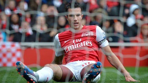 Robin van Persie is in the process of moving to Manchester United