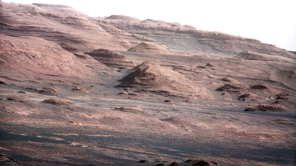 A Dutch company has begun looking for volunteers astronauts to fly and live on Mars