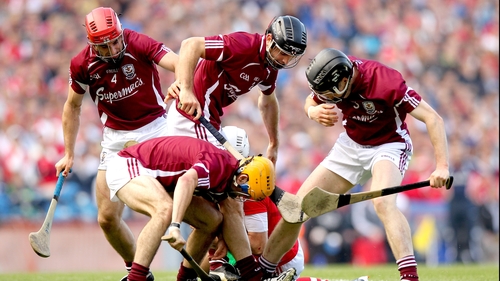 It was Cork who provided the opposition in the semi-final and Galway served up the same intensity as the Leinster final as Cork's Pa Cronin found out when he was surrounded by Fergal Moore, Johnny Coen, David Collins and Kevin Hynes