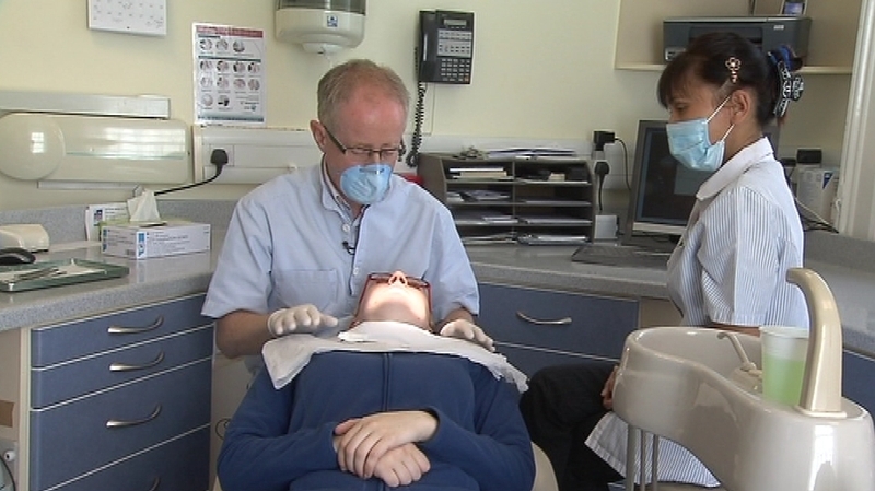Five hundred dentists from all over the country will be offering free examinations next Wednesday
