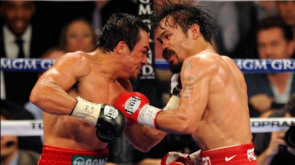 Manny Pacquiao (R) on his way to victory at the MGM Grand Garden Arena last November
