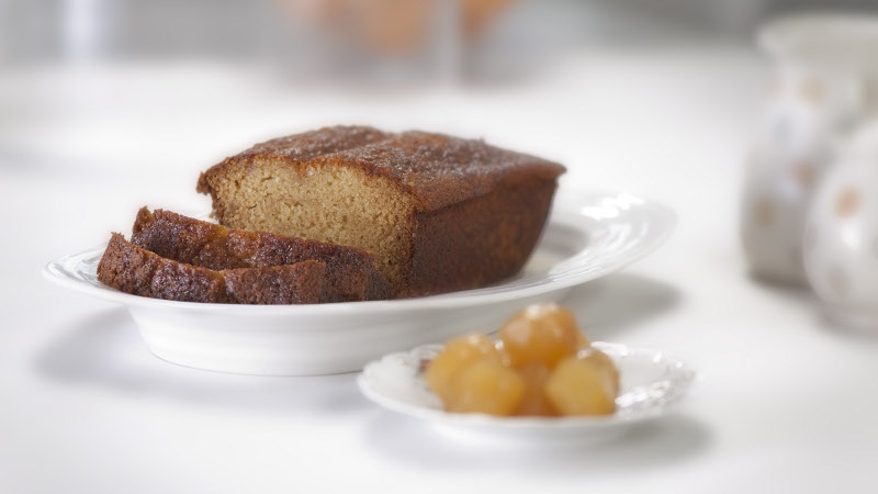 Sweet, spongy and sticky. The perfect tea time treat!