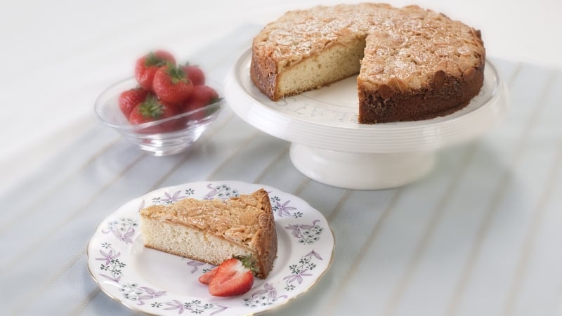 A perfect cake for a perfect event; impress your party with this delicious dessert.