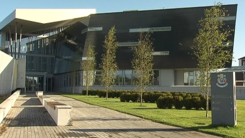 The issue was described as a 'fiasco' and a 'public disgrace'