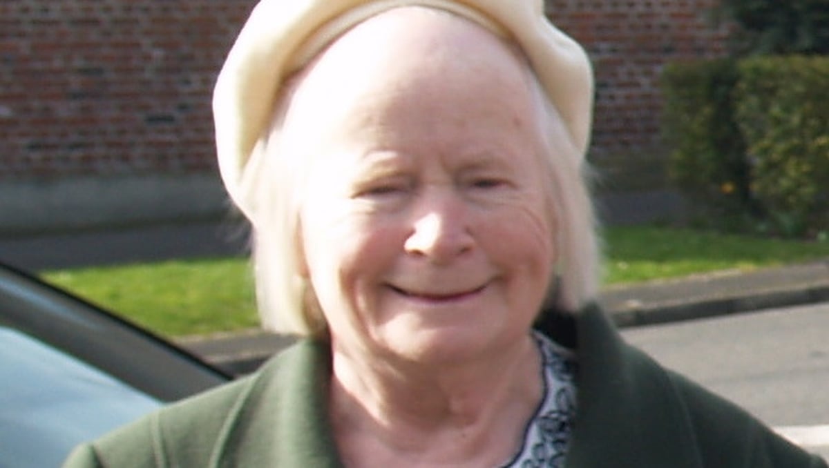 "Míne Bean Uí Chribín - My Granny"