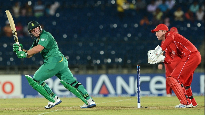Richard Levi (L) was unbeaten on 50 off 43 balls