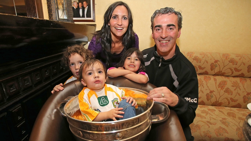 Jim McGuinness with his wife Yvonne, and kids Toni-Marie, Michael Anthony and Jim Jr in the Sam Maguire cup