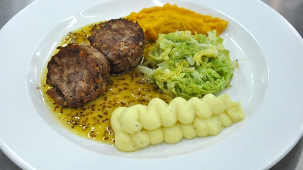 Rilletes of pork with a mustard and butter sauce