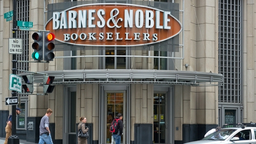 Barnes & Noble's quarterly loss bigger than had been expected