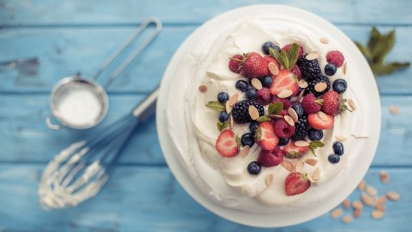 Hazelnut Pavlova with Caramel Cream
