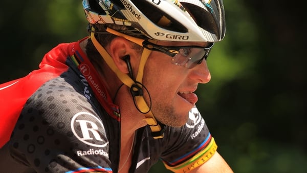 The UCI received $125,000 from Lance Armstrong in 2002