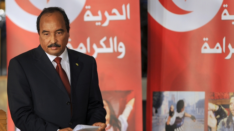 Mohamed Ould Abdel Aziz was shot by a military patrol