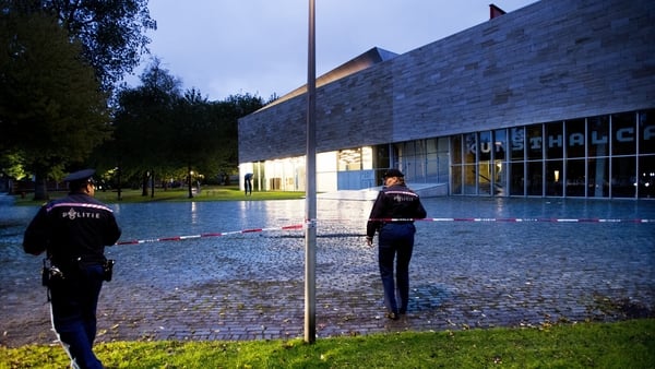 Police stand guard at the Rotterdam Kunsthal museum after the robbery