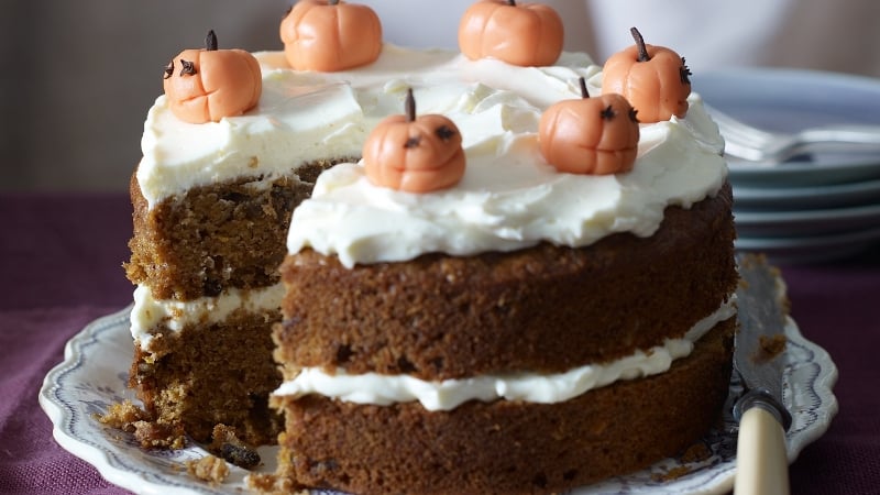 Halloween Pumpkin Cake