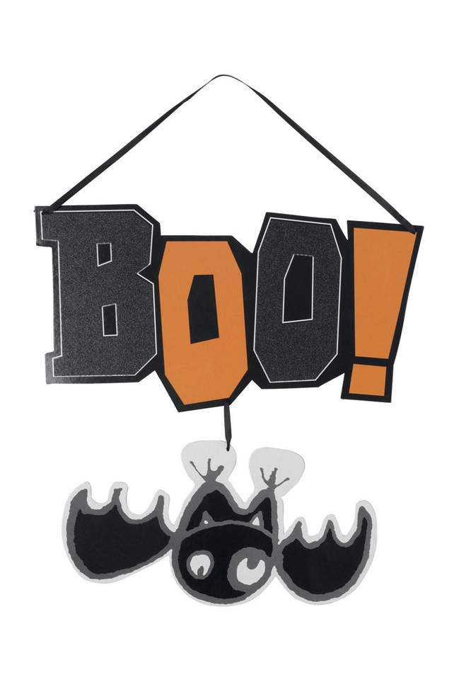 Marks and Spencer spooky door sign, €3.50. Select Halloween items included in 3 for 2 promotion online