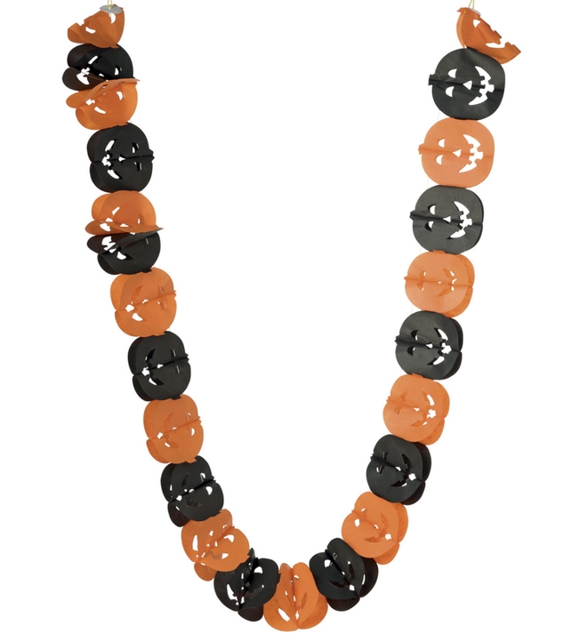 Marks and Spencer ghoulish garland, €2. Select Halloween items included in 3 for 2 promotion online