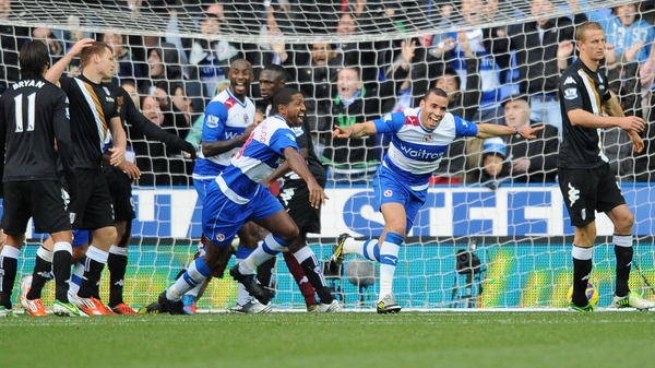 Hal Robson-Kanu celebrates scoring Reading's third goal