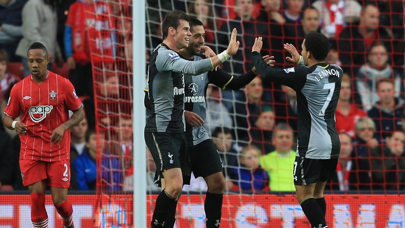 Clint Dempsey and Gareth Bale struck for Spurs as they beat Southampton at St Mary's