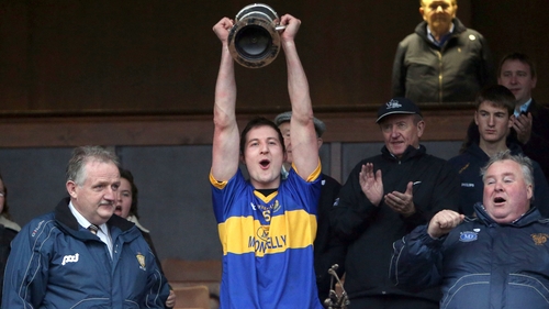 Enda Barrett lifts the trophy as Newmarket-on-Fergus celebrate county glory again