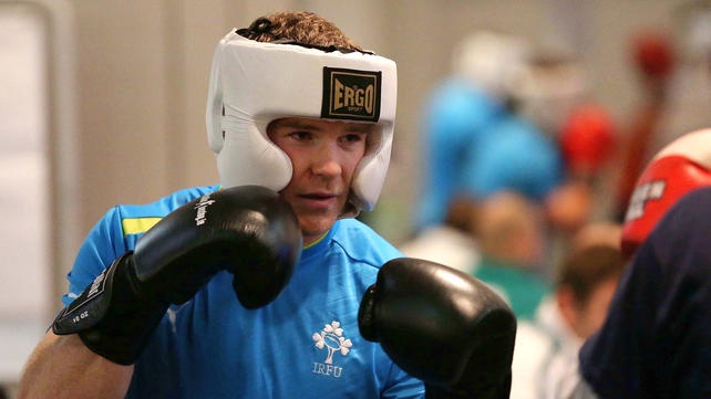 Gordon D'Arcy gets some advice on his boxing stance
