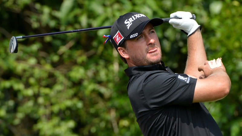 Graeme McDowell accidentally slammed the hotel door against his right hand