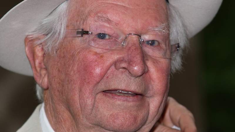 Dunn dies aged 92