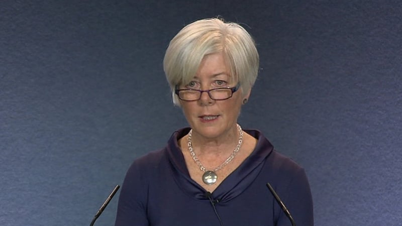 Returning Officer Ríona Ní Fhlanghaile declares the referendum passed