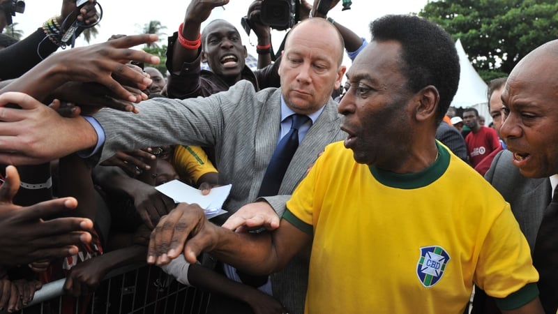 Pele: 'a global sporting superstar, traveling from Washington DC to Dalymount in a circus of razzmatazz, gimmicks and glamour'. Photo: Getty Images
