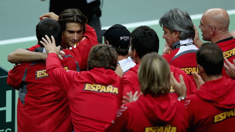 David Ferrer celebrates with his team-mates