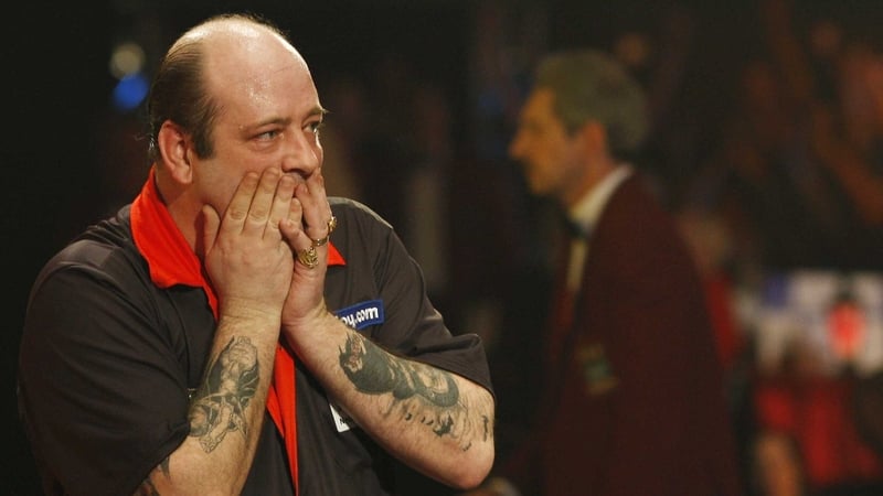 Ted Hankey transient ischaemic attack during the match with Michael van Gerwen